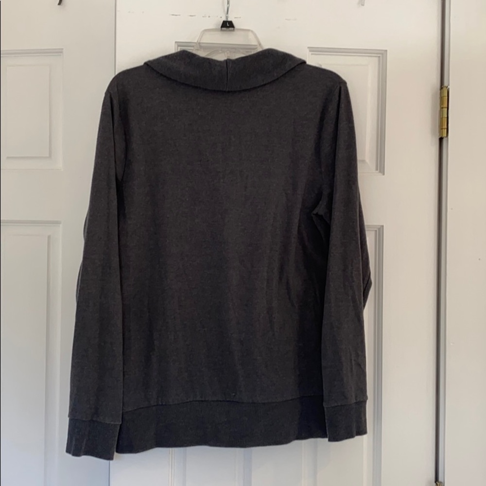Pullover - Picture 3 of 3